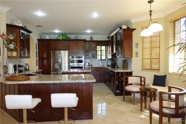Legends, 2795 Kinsington Cir #11-3, Weston, Florida 33332, image 3