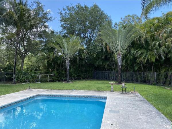 Fieldstone, 10576 Cypress Lakes Preserve Dr, Lake Worth, Florida 33449, image 3