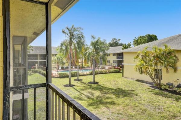 Sherwood Gardens, 905 Southridge Rd #205B, Delray Beach, Florida 33444, image 1