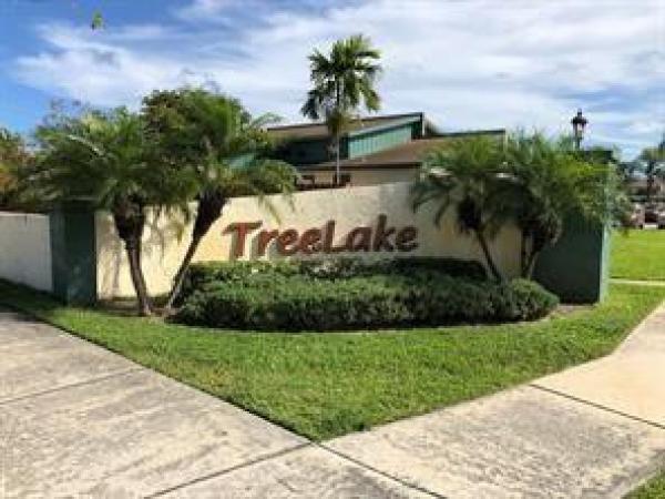 Tree Lake, 1057 Manor Dr, Palm Springs, Florida 33461, image 2