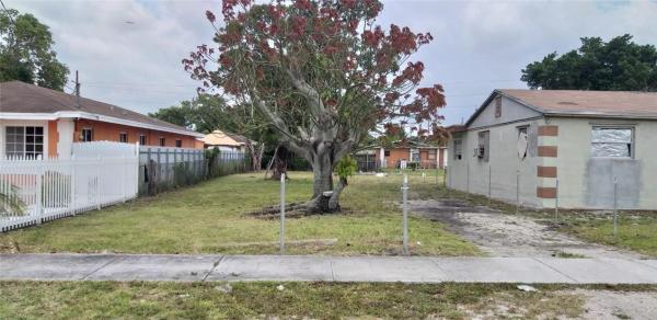 Hialeah Heights, 3078 NW 59th St, Brownsville, Florida 33142, image 1