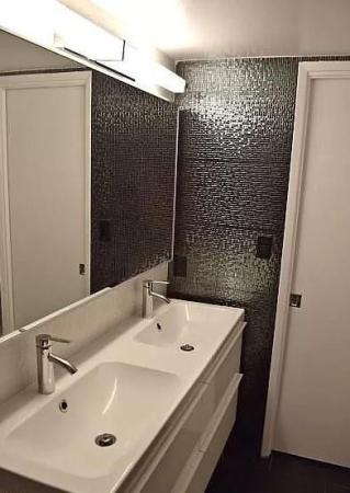 The Lakes Of Oakland Forest, 2725 S Oakland Forest Dr #104, Oakland Park, Florida 33309, image 1