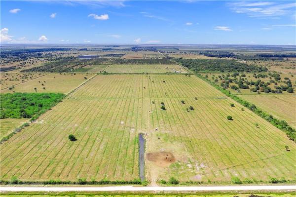 18700 Kelly Rd, Fort Pierce, Florida 34950, image 1