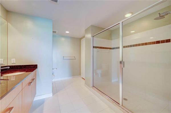 Island City Lofts, 2301 Wilton Dr #R302, Wilton Manors, Florida 33305, image 2