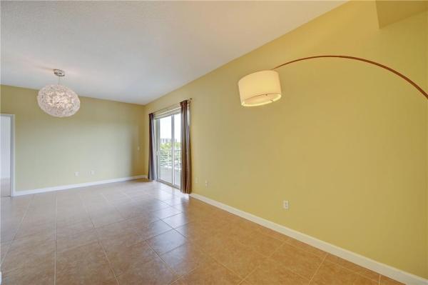 Island City Lofts, 2301 Wilton Dr #R302, Wilton Manors, Florida 33305, image 1