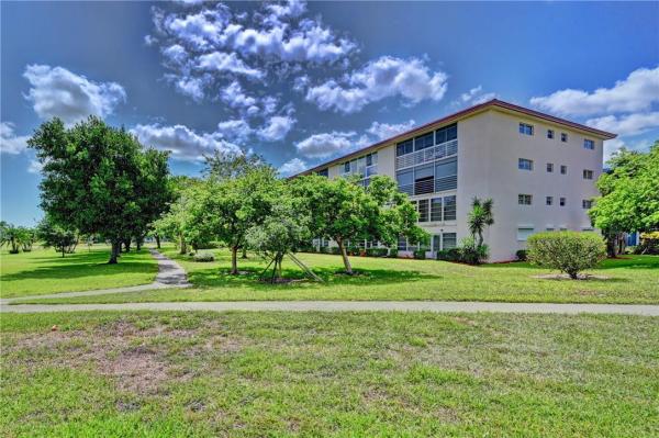 Victoria Village, 2803 Victoria Way #D4, Coconut Creek, Florida 33066, image 1