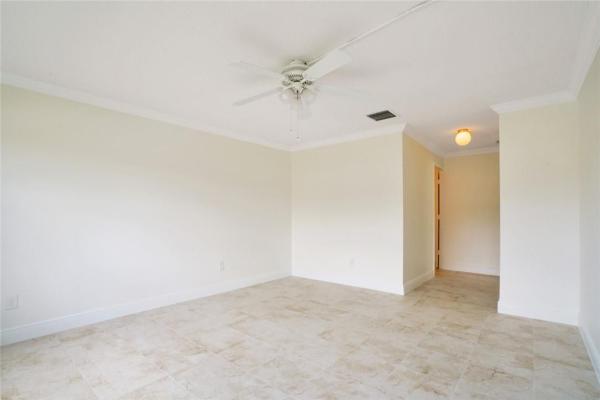 The Vistas Of Boca Lago, 21633 Juego Cir, Boca Raton, Florida 33433, image 3