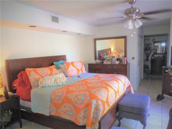 Village At Lake Pine, 781 SW 120th Way, Davie, Florida 33325, image 3