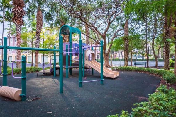 Cypress Pointe At Turtle Run, 6944 W Sample Rd, Coral Springs, Florida 33067, image 1