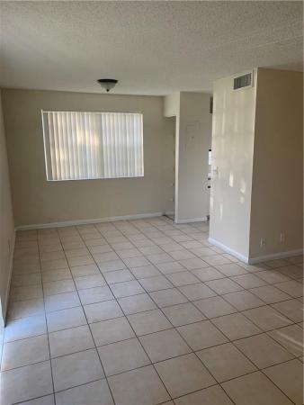 Windmill Lakes, 8713 SW 5th St #102, Pembroke Pines, Florida 33025, image 1