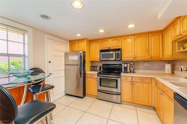 Tennis Club Davis, 670 Tennis Club Dr #311, Fort Lauderdale, Florida 33311, image 1