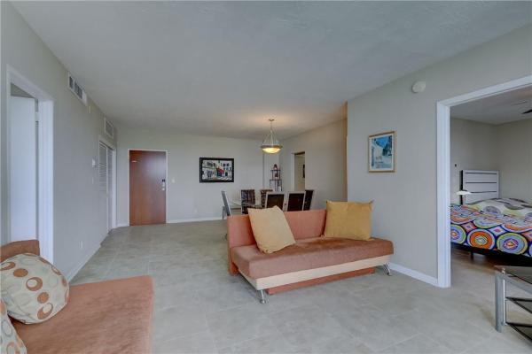 The Tides On Hollywood Beach, 3801 S Ocean Dr #7V, Hollywood, Florida 33019, image 1
