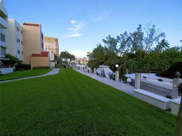 Casa La Quinta, 2870 NE 14th Street Cswy #108C, Pompano Beach, Florida 33062, image 1