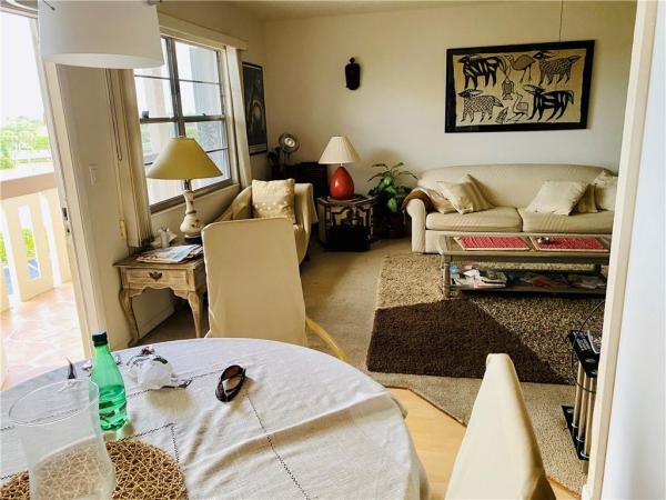 Farnham, 4023 Farnham O, Deerfield Beach, Florida 33442, image 1