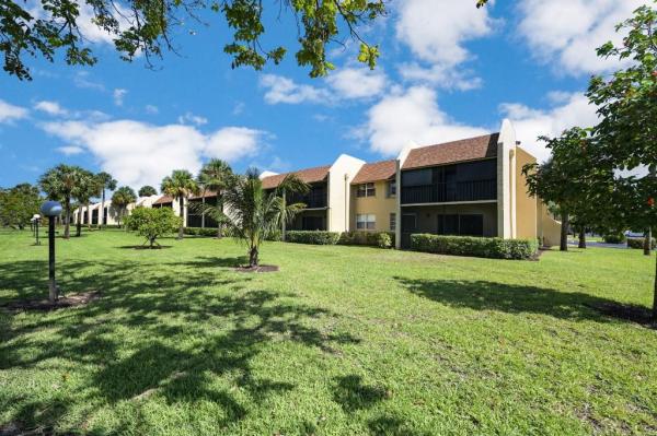Sabal Pine East, 2975 SW 22nd Ave #1010, Delray Beach, Florida 33445, image 3