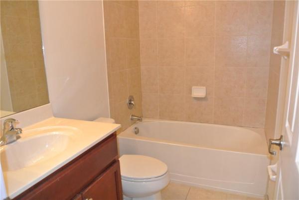 Emerald Creek Townhomes, 12431 Emerald Creek Mnr, Plantation, Florida 33325, image 2