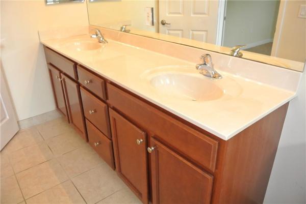 Emerald Creek Townhomes, 12431 Emerald Creek Mnr, Plantation, Florida 33325, image 3