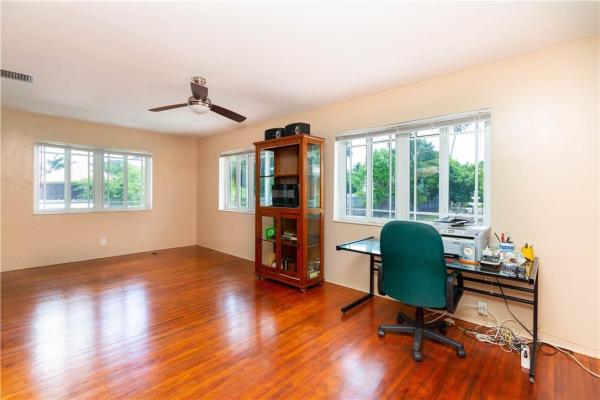 Griffing Biscayne Park Estates, 370 NE 131st St, North Miami, Florida 33161, image 2