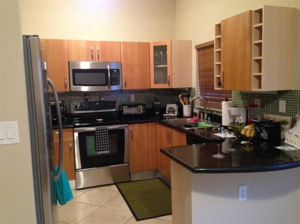 Tuscan Lake Villas, 7464 NW 180th St #7464, Country Club, Florida 33015, image 2