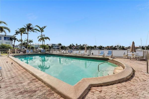 Sunrise Bay Club, 2727 Yacht Club Blvd #1C, Fort Lauderdale, Florida 33304, image 2