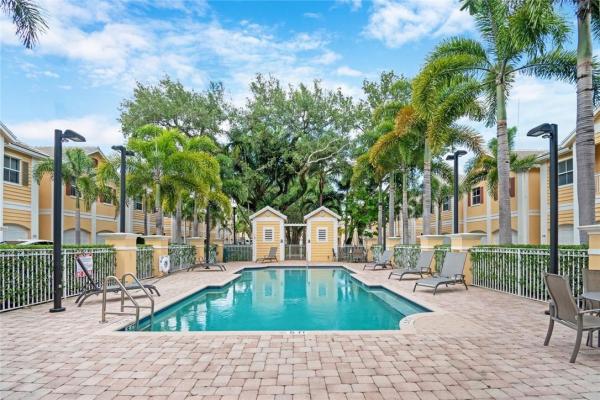 Oak Hammock, 545 SW 18th Ave #37, Fort Lauderdale, Florida 33312, image 2