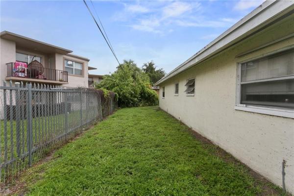 Renaissance Pointe, 5701 NW 28th St #1-3, Lauderhill, Florida 33313, image 3