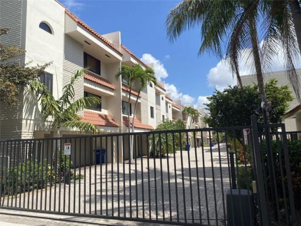 Victoria Park Place, 1401 NE 9th St #31, Fort Lauderdale, Florida 33304, image 1