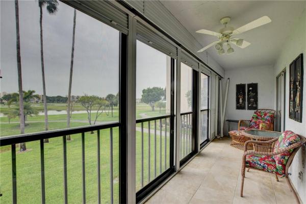 Huntington Lakes 2, 7006 Huntington Ln #208, Delray Beach, Florida 33446, image 3