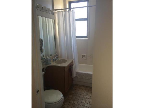 Hollywood Beach Resort, 101 N Ocean Dr #691, Hollywood, Florida 33019, image 2