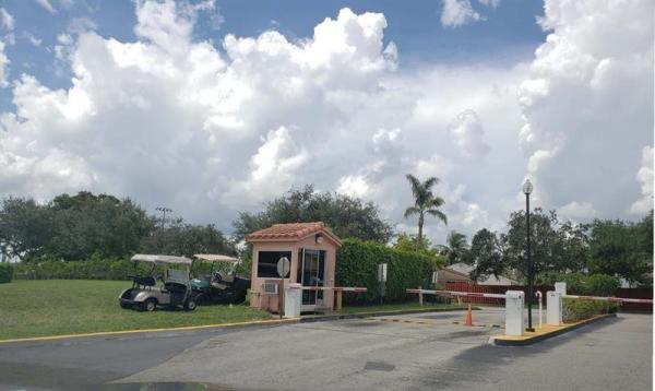 Lakeshore At University Park, 8610 N Sherman Cir #307, Miramar, Florida 33025, image 3