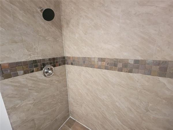 Lakeview South, 5275 NW 10th Ct #107, Plantation, Florida 33313, image 2