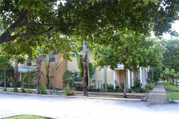 The Village At Sailboat Bend, 332 SW 14th Ave, Fort Lauderdale, Florida 33312, image 2