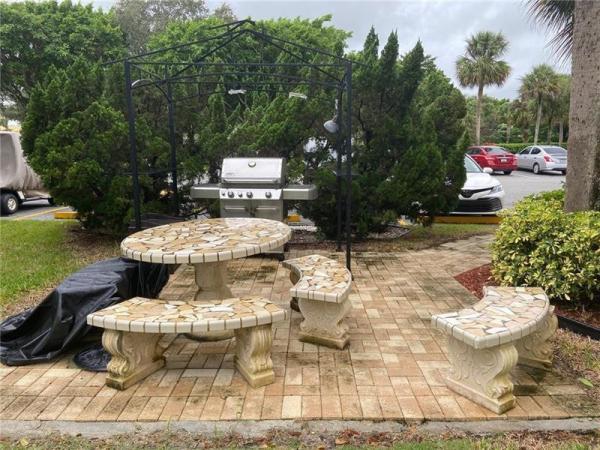 Victoria Village, 2904 Victoria Pl #L1, Coconut Creek, Florida 33066, image 1