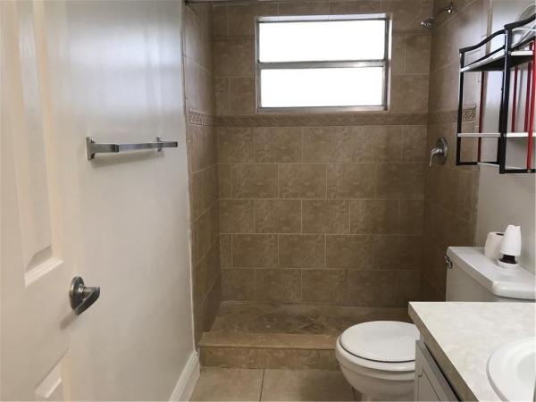 Sands Point, 8390 Sands Point Blvd #109F, Tamarac, Florida 33321, image 1