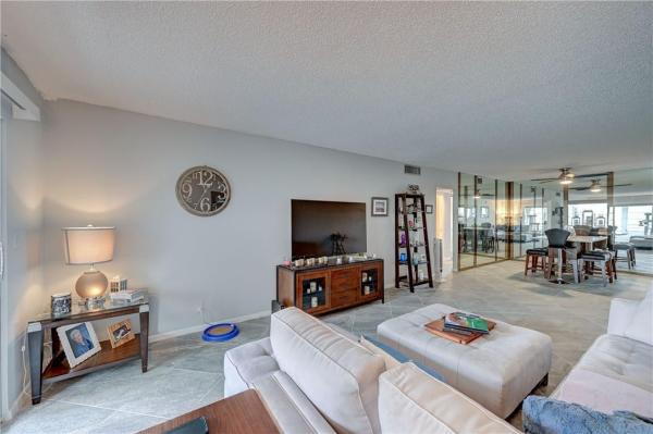 Antigua Village, 2401 Antigua Cir #M4, Coconut Creek, Florida 33066, image 1