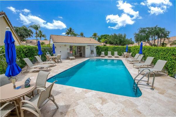 St Tropez Coach Homes, 17329 Boca Club Blvd #7, Boca Raton, Florida 33487, image 2