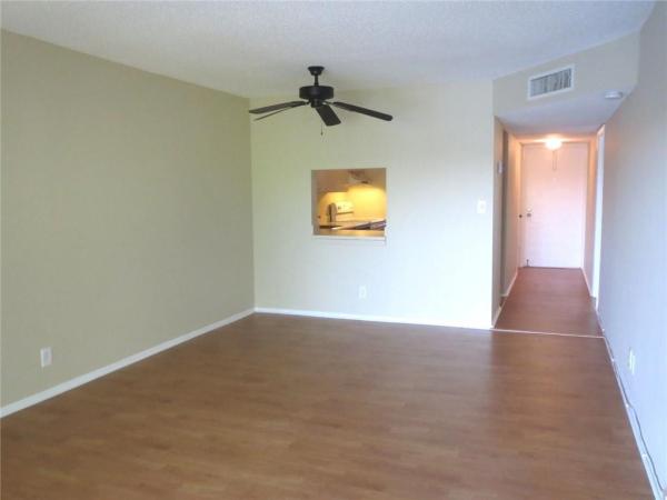 Versailles Gardens, 7910 N Colony Cir #304, Tamarac, Florida 33321, image 1