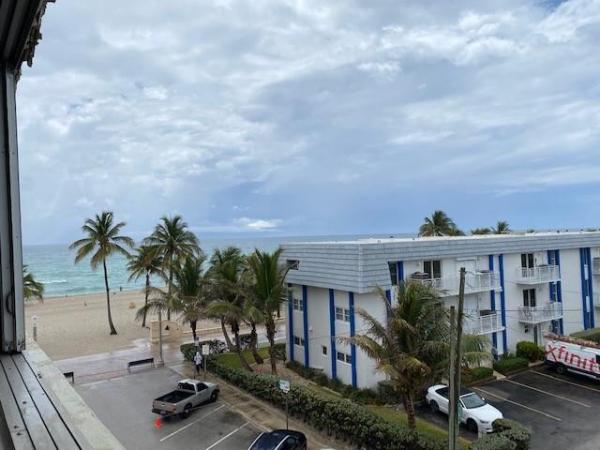 Baker Towers, 320 S Surf Rd #401, Hollywood, Florida 33019, image 3