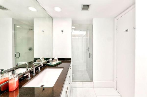 Oceania 1, 16425 Collins Ave #814, Sunny Isles Beach, Florida 33160, image 1