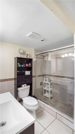 Winston Towers 200, 251 174th St #218, Sunny Isles Beach, Florida 33160, image 3