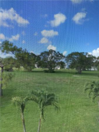 Lyndhurst, 3012 Lyndhurst H, Deerfield Beach, Florida 33442, image 2
