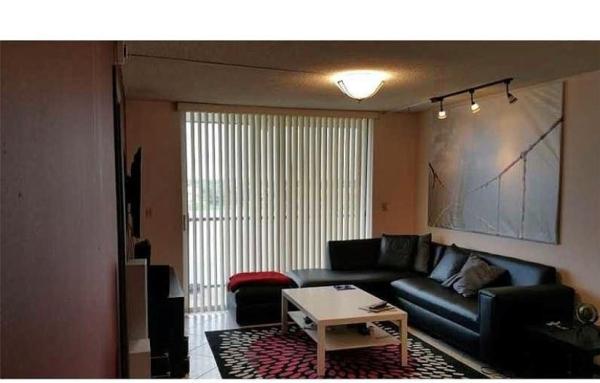 Lakeshore At University Park, 8710 N Sherman Cir #503, Miramar, Florida 33025, image 2