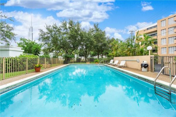 Lauderdale Landings, 5495 NE 25th Ave #304, Fort Lauderdale, Florida 33308, image 3