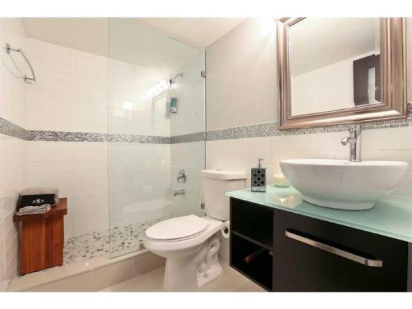 Villa Rustica, 18880 NW 57th Ave #208, Hialeah, Florida 33015, image 3