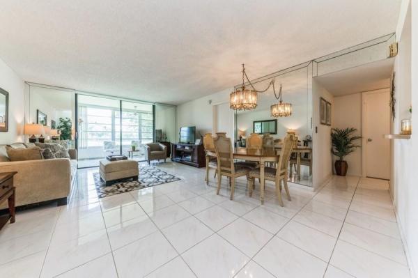 Palm Springs 3, 7410 NW 18th St #202, Margate, Florida 33063, image 1