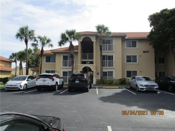 Nob Hill Landings, 9907 Westwood Dr #21-2, Tamarac, Florida 33321, image 1