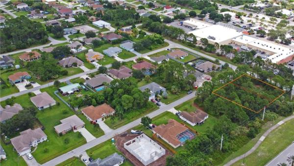 Hidden Oaks, 2774 SW Brighton St, Port St. Lucie, Florida 34953, image 2