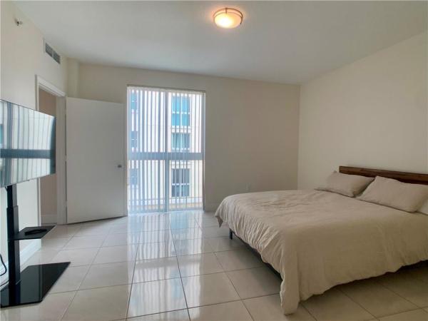 Downtown Dadeland, 7275 SW 90th Way #312, Kendall, Florida 33156, image 3