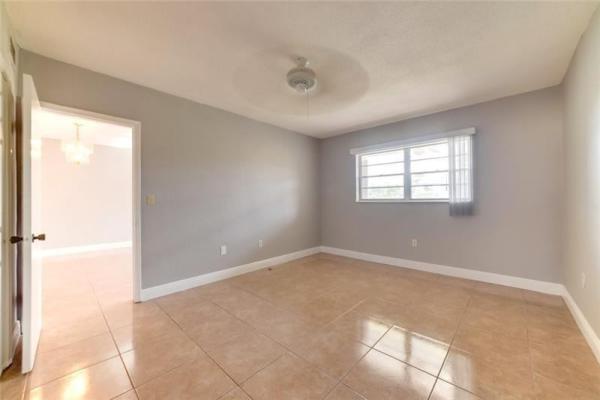 Biscayne Lake Gardens, 20111 NE 27th Ct #K217, Aventura, Florida 33180, image 3