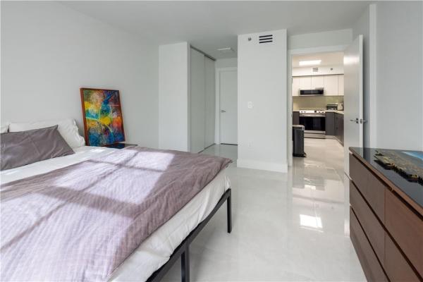 The Yacht Club At Aventura, 19801 E Country Club Dr #4201, Aventura, Florida 33180, image 1